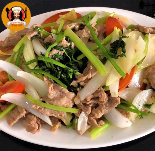 Bò xào thập cẩm